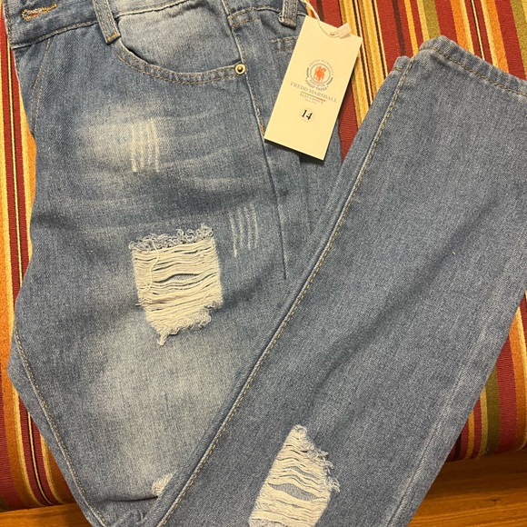 FREDD MARSHALL Boy's Skinny Fit Ripped Destroyed Distressed Jeans - Picture 5 of 6